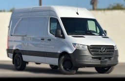 Mercedes-Benz Sprinter Cargo Van High Roof 4-Cyl Diesel HO 2500 High Roof I4 Diesel HO 170" Extended RWD 2026