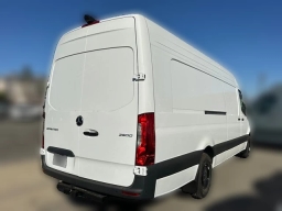 Mercedes-Benz Sprinter Cargo Van High Roof 4-Cyl Diesel HO 2500 High Roof I4 Diesel HO 170" Extended RWD 2025