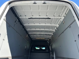 Mercedes-Benz Sprinter Cargo Van High Roof 4-Cyl Diesel HO 2500 High Roof I4 Diesel HO 170" Extended RWD 2025