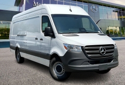 Mercedes-Benz Sprinter Cargo Van High Roof 4-Cyl Diesel HO 2500 High Roof I4 Diesel HO 170" Extended RWD 2025