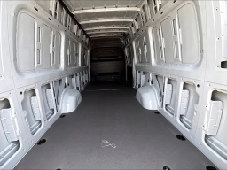 Mercedes-Benz Sprinter Cargo Van High Roof 4-Cyl Diesel HO 2500 High Roof I4 Diesel HO 170" Extended RWD 2025