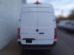 Mercedes-Benz eSprinter Cargo Van High Roof 2500 High Roof 170" RWD 2024
