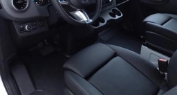 Mercedes-Benz eSprinter Cargo Van High Roof 2500 High Roof 170" RWD 2024