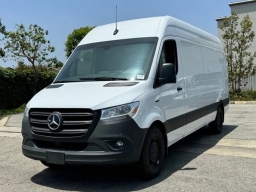 Mercedes-Benz eSprinter Cargo Van 2500 High Roof 170" RWD 2024