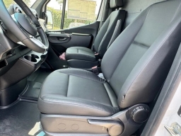 Mercedes-Benz eSprinter Cargo Van 2500 High Roof 170" RWD 2024