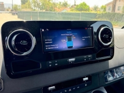 Mercedes-Benz eSprinter Cargo Van 2500 High Roof 170" RWD 2024