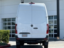 Mercedes-Benz eSprinter Cargo Van High Roof HO 2500 High Roof HO 170" RWD 2024