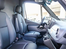 Mercedes-Benz eSprinter Cargo Van High Roof HO 2500 High Roof HO 170" RWD 2024