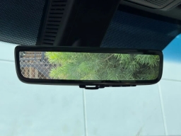 Mercedes-Benz Sprinter Cargo Van Standard Roof 4-Cyl Diesel HO 3500 Standard Roof I4 Diesel HO 144" RWD 2025