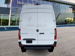 Mercedes-Benz Sprinter Cargo Van High Roof 4-Cyl Diesel HO 3500 High Roof I4 Diesel HO 170" RWD 2026