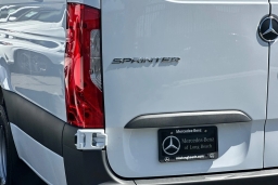 Mercedes-Benz Sprinter Cargo Van High Roof 4-Cyl Diesel HO 3500 High Roof I4 Diesel HO 170" Extended RWD 2026