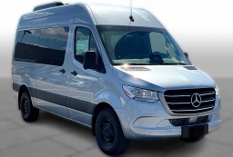 Mercedes-Benz Sprinter Passenger Van Standard Roof 4-Cyl Diesel HO 2500 Standard Roof I4 Diesel HO 144" RWD 2025