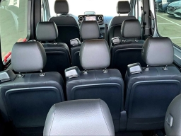 Mercedes-Benz Sprinter Passenger Van Standard Roof 4-Cyl Diesel HO 2500 Standard Roof I4 Diesel HO 144" RWD 2025