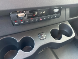 Mercedes-Benz Sprinter Passenger Van Standard Roof 4-Cyl Diesel HO 2500 Standard Roof I4 Diesel HO 144" RWD 2025