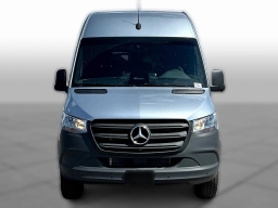 Mercedes-Benz Sprinter Passenger Van Standard Roof 4-Cyl Diesel HO 2500 Standard Roof I4 Diesel HO 144" RWD 2025