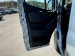 Mercedes-Benz Sprinter Passenger Van Standard Roof 4-Cyl Diesel HO 2500 Standard Roof I4 Diesel HO 144" RWD 2025