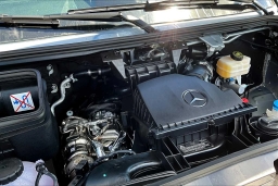 Mercedes-Benz Sprinter Passenger Van Standard Roof 4-Cyl Diesel HO 2500 Standard Roof I4 Diesel HO 144" RWD 2025