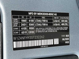 Mercedes-Benz Sprinter Passenger Van Standard Roof 4-Cyl Diesel HO 2500 Standard Roof I4 Diesel HO 144" RWD 2025