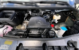 Mercedes-Benz Sprinter Passenger Van Standard Roof 4-Cyl Diesel HO 2500 Standard Roof I4 Diesel HO 144" RWD 2025