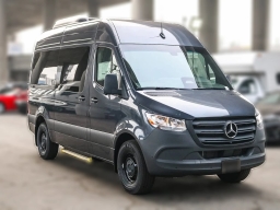Mercedes-Benz Sprinter Passenger Van Standard Roof 4-Cyl Diesel HO 2500 Standard Roof I4 Diesel HO 144" RWD 2025