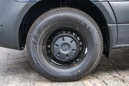 Mercedes-Benz Sprinter Passenger Van Standard Roof 4-Cyl Diesel HO 2500 Standard Roof I4 Diesel HO 144" RWD 2025