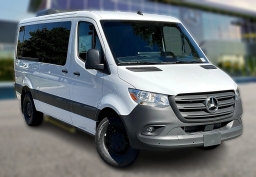 Mercedes-Benz Sprinter Passenger Van Standard Roof 4-Cyl Diesel HO 2500 Standard Roof I4 Diesel HO 144" RWD 2026