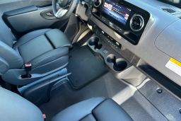 Mercedes-Benz Sprinter Passenger Van Select 2500 Standard Roof I4 Diesel HO 144" AWD 2026