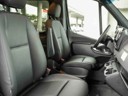 Mercedes-Benz Sprinter Passenger Van High Roof 4-Cyl Diesel HO 2500 High Roof I4 Diesel HO 170" RWD 2026