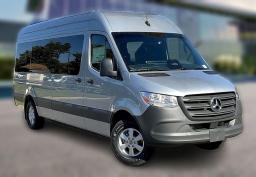 Mercedes-Benz Sprinter Passenger Van High Roof 4-Cyl Diesel HO 2500 High Roof I4 Diesel HO 170" RWD 2026