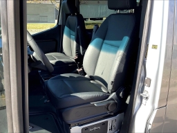 Mercedes-Benz Sprinter Passenger Van High Roof 4-Cyl Diesel HO 2500 High Roof I4 Diesel HO 170" RWD 2026