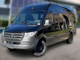 Mercedes-Benz Sprinter Passenger Van High Roof 4-Cyl Diesel HO 2500 High Roof I4 Diesel HO 170" RWD 2026