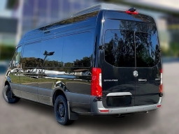 Mercedes-Benz Sprinter Passenger Van High Roof 4-Cyl Diesel HO 2500 High Roof I4 Diesel HO 170" RWD 2026