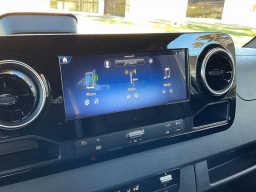 Mercedes-Benz Sprinter Passenger Van High Roof 4-Cyl Diesel HO 2500 High Roof I4 Diesel HO 170" RWD 2026