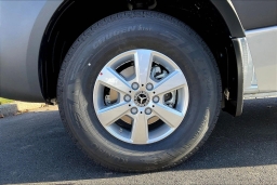 Mercedes-Benz Sprinter Passenger Van High Roof 4-Cyl Diesel HO 2500 High Roof I4 Diesel HO 170" RWD 2026