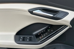 Audi Q6 e-tron Premium quattro 2025