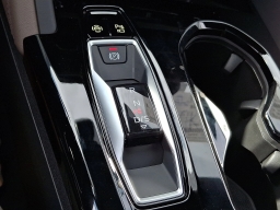 Audi Q5 Premium 2.0 TFSI quattro 2025