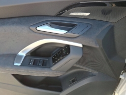 Audi SQ5 Premium Plus 3.0 TFSI quattro 2025