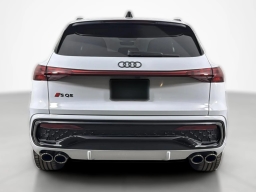 Audi SQ5 Premium Plus 3.0 TFSI quattro 2025