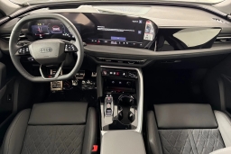 Audi SQ5 Premium Plus 3.0 TFSI quattro 2025