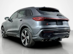 Audi SQ5 Premium Plus 3.0 TFSI quattro 2025