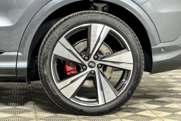 Audi SQ5 Premium Plus 3.0 TFSI quattro 2025