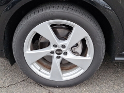 Audi Q5 Prestige 2.0 TFSI quattro 2025