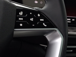 Audi Q5 Prestige 2.0 TFSI quattro 2025