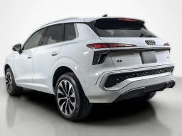 Audi Q3 S line quattro 2026