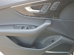Audi Q7 Premium 45 quattro 2026