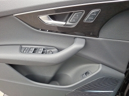 Audi Q7 Premium 45 quattro 2026