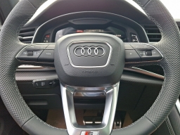 Audi SQ7 Premium Plus quattro 2026