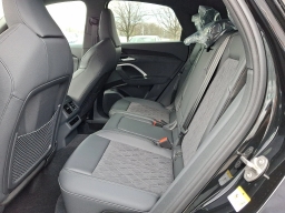 Audi SQ5 Sportback Premium Plus 3.0 TFSI quattro 2025