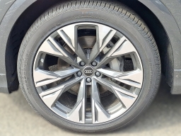 Audi Q8 Premium Plus quattro 2026