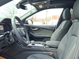 Audi Q8 Premium Plus quattro 2026